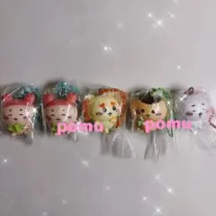 ちいかわ　マスコットつきビスケット　古本屋　カニちゃん　シーサー　くりまんじゅう