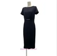 ESCADA お上品ミモレ丈春ニットワンピースのサムネイル