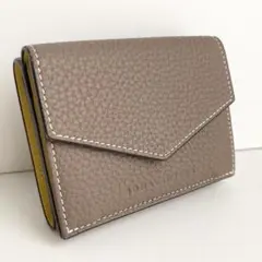 ⭐️新品未使用⭐️ ボナベンチュラ　コンパクトウォレット　三つ折り財布　レザー 2025年最新】ボナベンチュラ 財布 三つ折りの人気アイテム