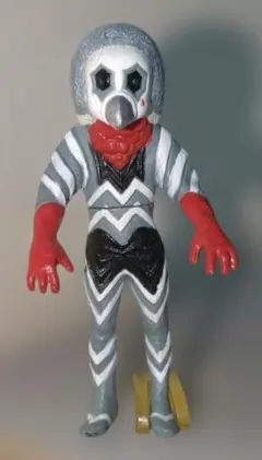 バンダイ　HGウルトラマン16 ペギラが来た!編　ガッツ星人