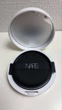 NARS ライトリフレクティングクッションファンデのサムネイル