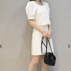 リリーブラウン タイトスカート フリーサイズ ホワイト　タグ付き