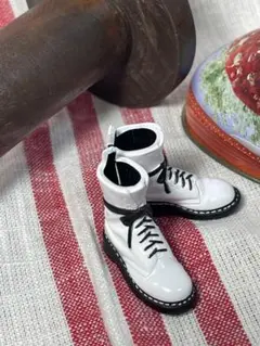 Item thumbnail for item 6893cf64-8f21-4dd6-8056-466c2fd6931b