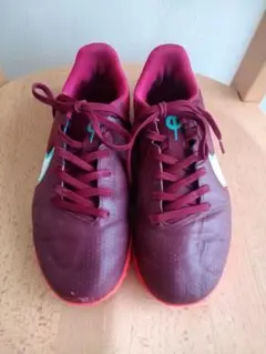 ●ナイキNIKE　ジュニア　サッカー　トレーニングシューズ　ティエンポ23cm●