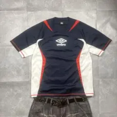 Y2K 00s UMBRO 短丈センターロゴシャツ archive c-boyのサムネイル