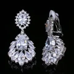 ☆イヤリング　 ブライダル　ウェディングアクセサリー キュービックジルコニア