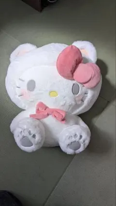 ２００２年　巨大ヒツジ　ハローキティ　羊　干支ぬいぐるみ　巨大 2002年 巨大ヒツジ ハローキティ 羊 干支ぬいぐるみ 巨大 - メルカリ