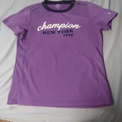 Champion テニスTシャツ パープル ロゴプリントレディースのサムネイル