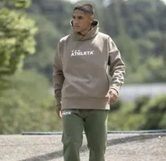 ATHLETAパーカー・パンツ上下セット　Sサイズ