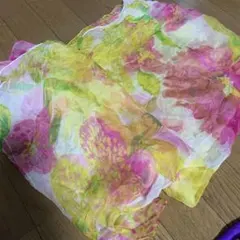 大花柄☆ピンク×黄色☆透け。レトロ。ストール