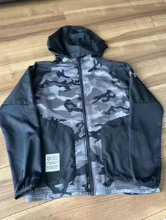 Under Armour 迷彩柄 アウター　160