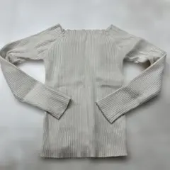 GRLクリーム色リブ編み長袖セーター