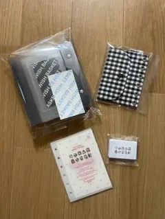 1点のみ！ダブルバインダーセット【A7】ホワイト 1点のみ！ダブルバインダーセット【A7】ホワイト - メルカリ