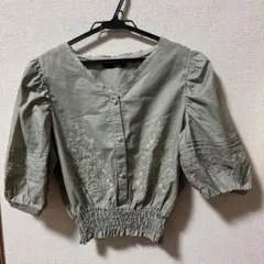 【値下げ】しまむら ショート丈ブラウス 花柄刺繍 五部袖 Lサイズ