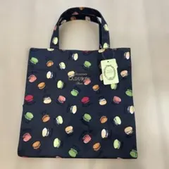 LADUREE マカロン柄 トートバッグのサムネイル