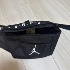 Jordan ボディバッグ ブラックのサムネイル