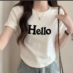半袖　ロゴTシャツ　レディース　ラウンドカットブラック　ホワイト　フリーサイズ