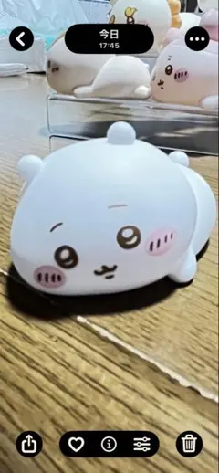 ちいかわもっちりころりん　ちいかわ