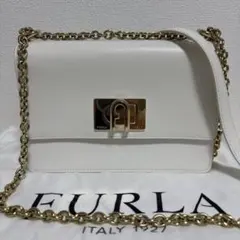 【美品】FURLA フルラ メトロポリス ホワイト ショルダーバッグ 現行ロゴ