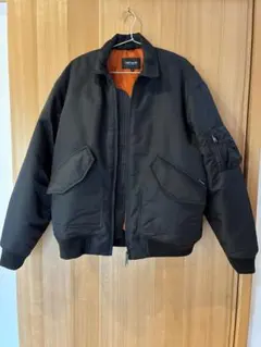 Carharttブラック MA-1 フライトジャケット Carhartt WIP PADDED MA-1 希少モデル