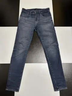 Item thumbnail for item fe02a4b7-1a64-494e-a970-e179785c963d