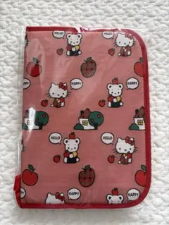 ！popup 完売品！ファミリア キティ マルチケース 母子手帳familiarのサムネイル