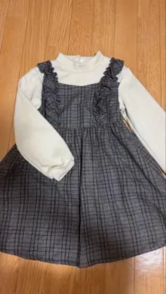 秋冬　グレー系チェックフリルワンピース 長袖120cm