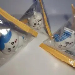 ちいかわ　インテリアミニフィギュア4　ハチワレ