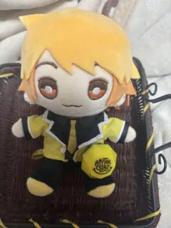 AMPTAK×COLORSからつけあっきぃのおすわりぬいぐるみ、リングライト