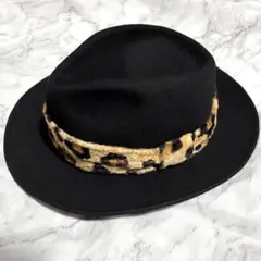 C*!様 indietro association黒のウールフェルトハット 金色 - メルカリ