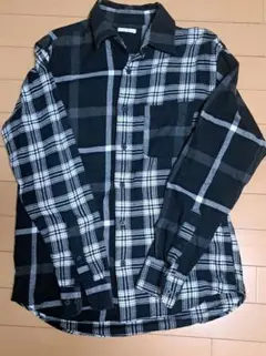 Gu黒と白のチェック柄 長袖シャツ S