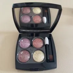 CHANEL アイシャドウパレット 68 DÉLICES
