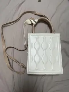 shein スクエアショルダーバッグ