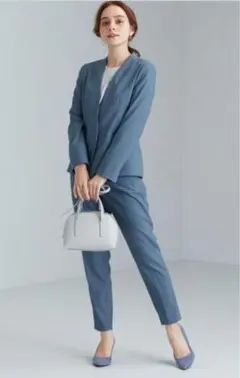 美品✨グリーンレーベルリラクシング カチリラ パンツスーツ ブルー L 手洗い可