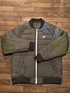 ナイキNIKE リバーシブル ボンバージャケット　Lサイズ