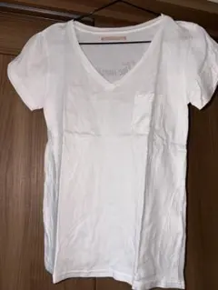 【値下げ】dazlin ホワイト Vネック Tシャツのサムネイル