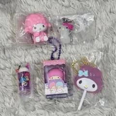 サンリオ　ピンク系ガチャガチャ　キティ　めじるし　リトルツインスターズなど
