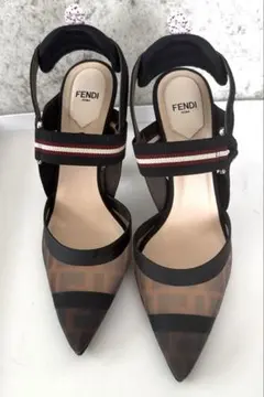 FENDI コリブリ パンプスのサムネイル