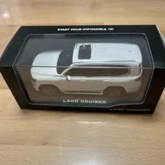 ランドクルーザー 1/30スケール ミニカー