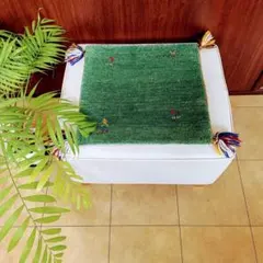 ギャッベ座布団 ペルシャ 大きめ 本物 手織りグリーンサイズ 44/42cm