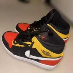 ￼冬季限定値下げ！美品Air Jordan Retro MID 8.5 US