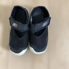 New Balance ブラックサンダル 16cm
