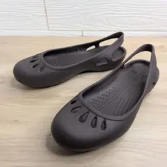 【廃盤】crocsクロックス w9 マリンディ サンダル ブラウン フラットのサムネイル