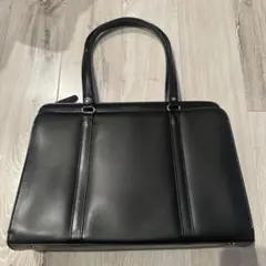 NICE CLAUP ブラックビジネスバッグ　就活