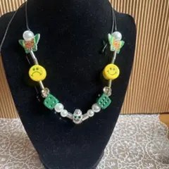 EVAE+MOB/SALUTE Smily Pearl Necklace