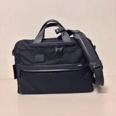 Item thumbnail for item f3e38bc4-9846-48b9-a3e9-723fd56551b8