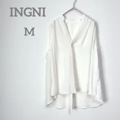 イング　ノースリーブ M 白　Vネック 重ね着　シャツ　ふんわり　フェミニン