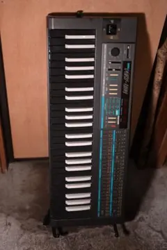 大幅値下げ❗️アナログシンセサイザー　コルグ　KORG POLY-800 レトロ 2025年最新】korg poly-800の人気アイテム - メルカリ