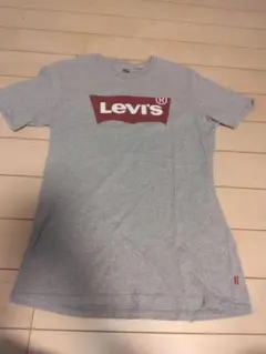 Levi's グレー Tシャツ Sサイズ
