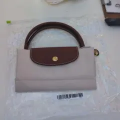 LONGCHAMP ロンシャンポーチ　　ハンドバッグ　美品のサムネイル